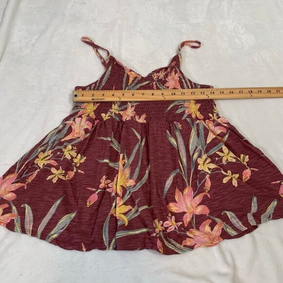 Torrid lightweight floral strappy flowy casual summer spring tank top - Picture 8 of 9